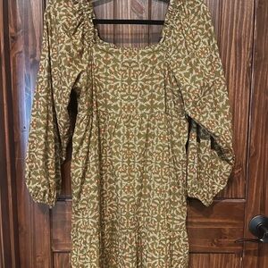 Universal Thread Olive Floral Long Sleeve Dress